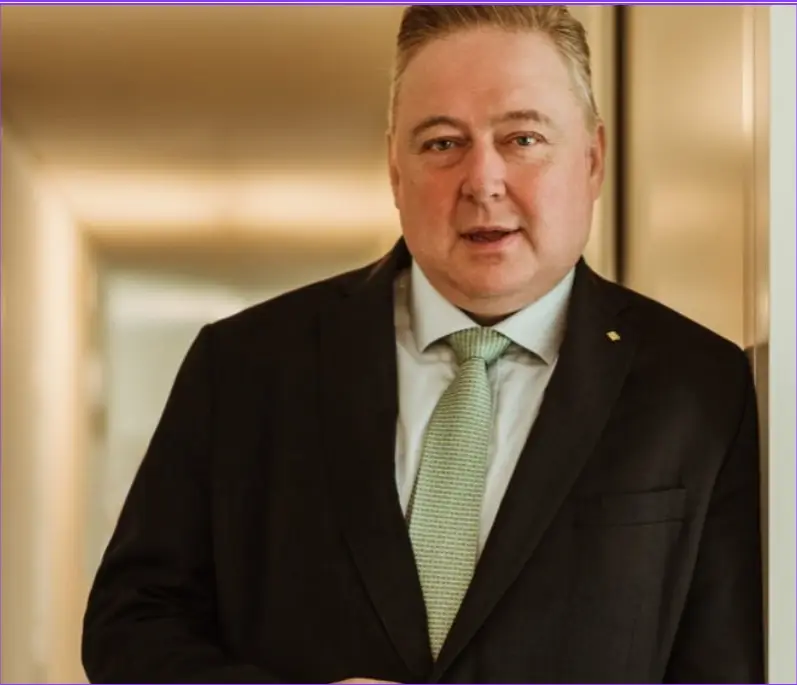 Tom Dielen, novo Secretário-Geral da World Boxing, durante evento do Movimento Olímpico internacional