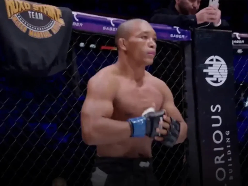 Nildo Katchau é derrotado por Furkatbek Yokubov no Uzbequistão