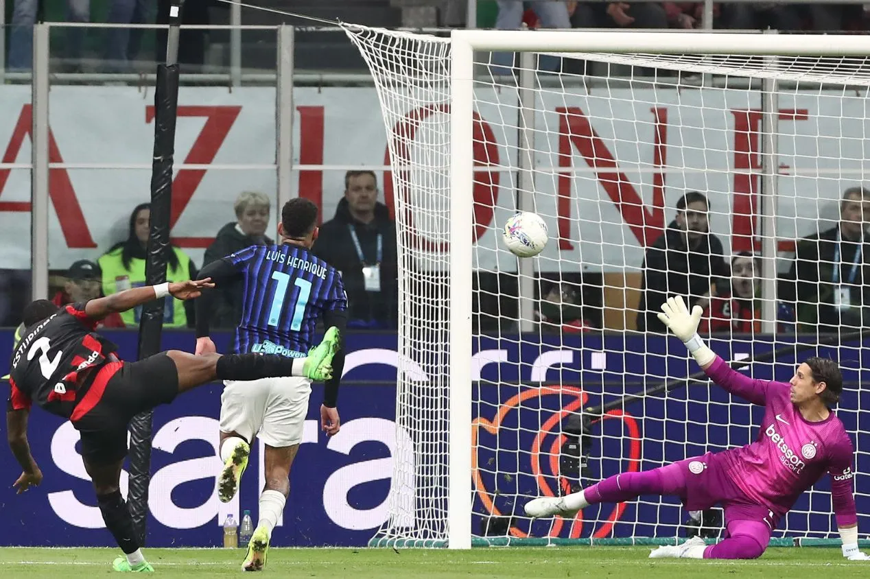 Milan vence clássico contra a Inter e mantém viva a disputa pelo título do Italiano