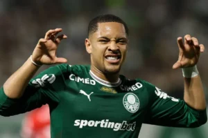 Vitor Roque decide, Palmeiras vence Novorizontino e conquista o 27º título do Paulistão