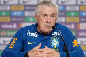 Fabrício Bruno, Kaiki e Kaio Jorge entram na pré-lista de Carlo Ancelotti para a Seleção Brasileira