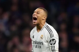 Kylian Mbappé banca tratamento milionário para evitar risco de perder a Copa do Mundo