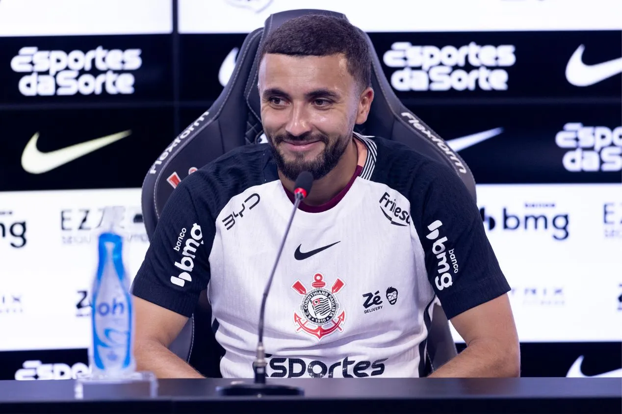 Zakaria Labyad pode ser relacionado pela primeira vez no Corinthians