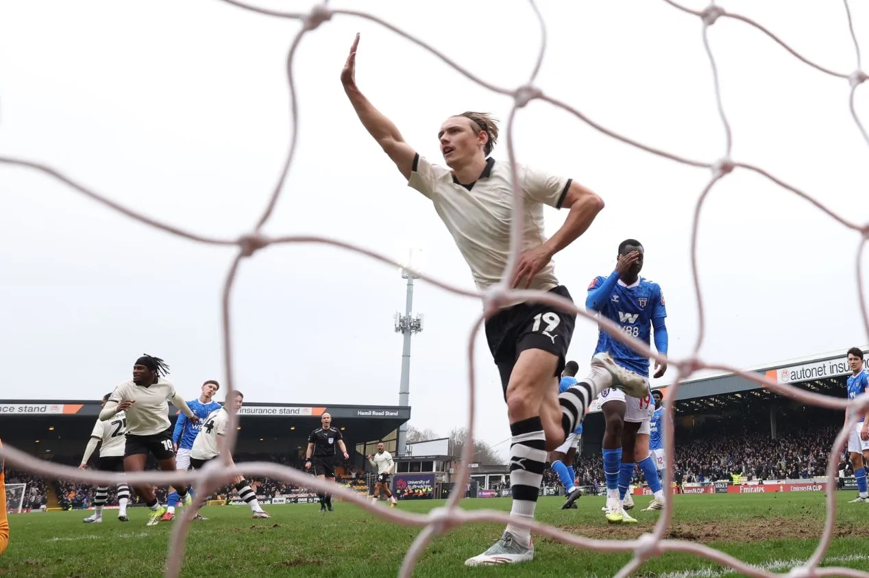 Port Vale elimina Sunderland e alcança feito histórico na Copa da Inglaterra