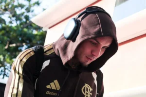 Flamengo adverte Everton Cebolinha e cria código de conduta após declaração sobre saída