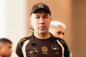 Multa de Leonardo Jardim: veja quanto o Cruzeiro deixou de lucrar com ida do técnico para o Flamengo