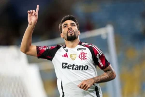 Lucas Paquetá tenta virar a página no Flamengo após sequência de vices