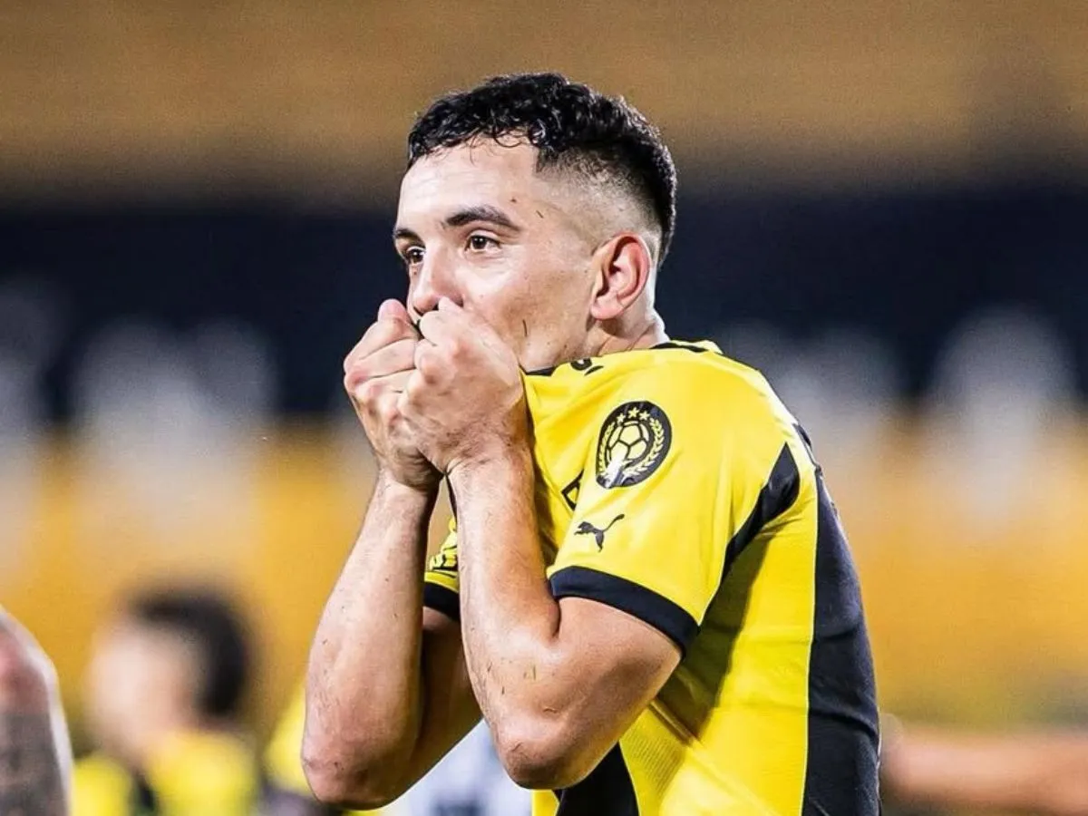 Ex-Fluminense, Léo Fernández atinge marca expressiva pelo Peñarol