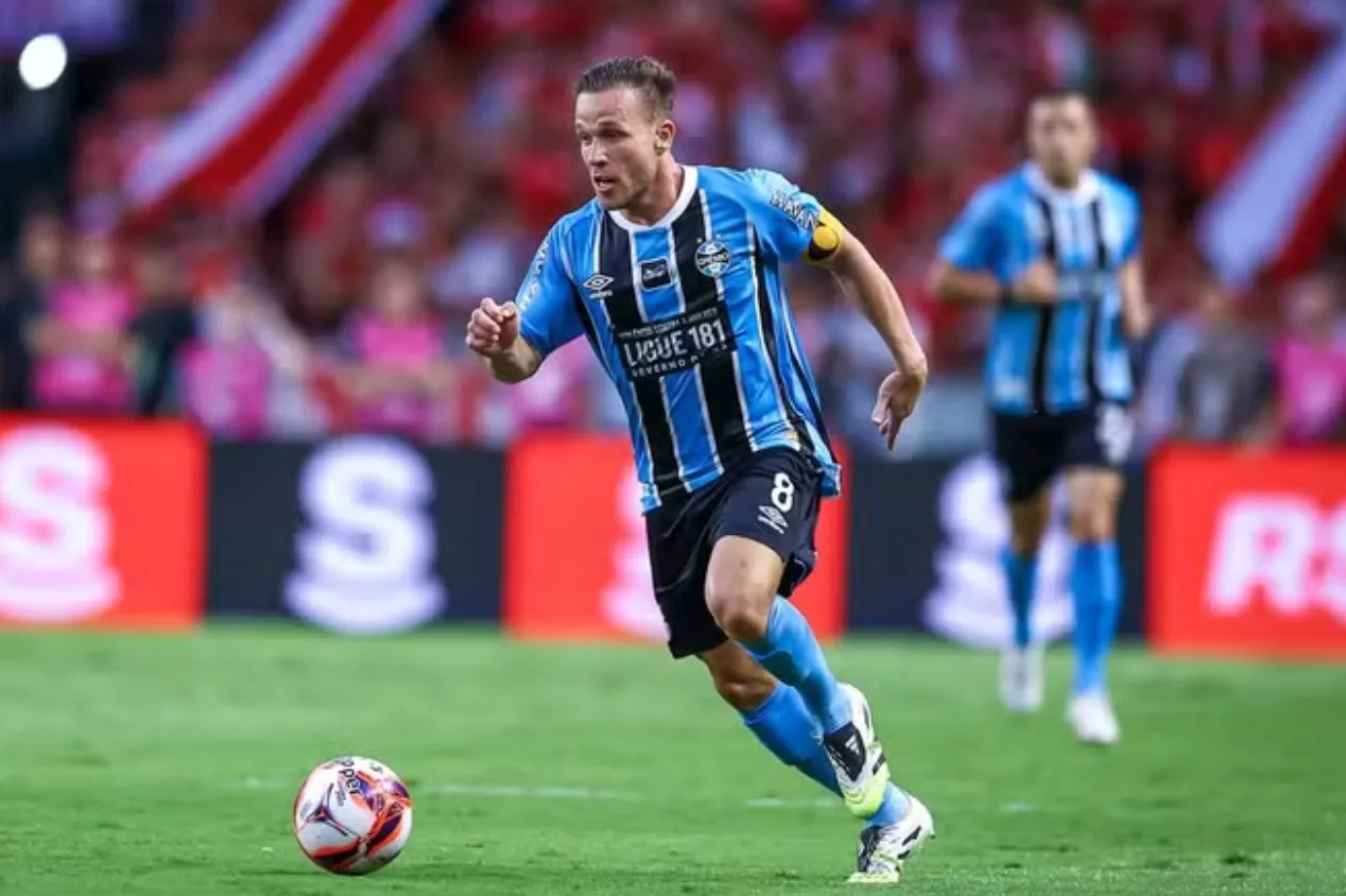 Fluminense na mira de Arthur