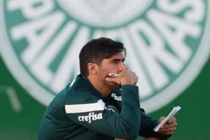 Palmeiras alcança sétima final seguida do Paulistão e amplia invencibilidade no Choque-Rei