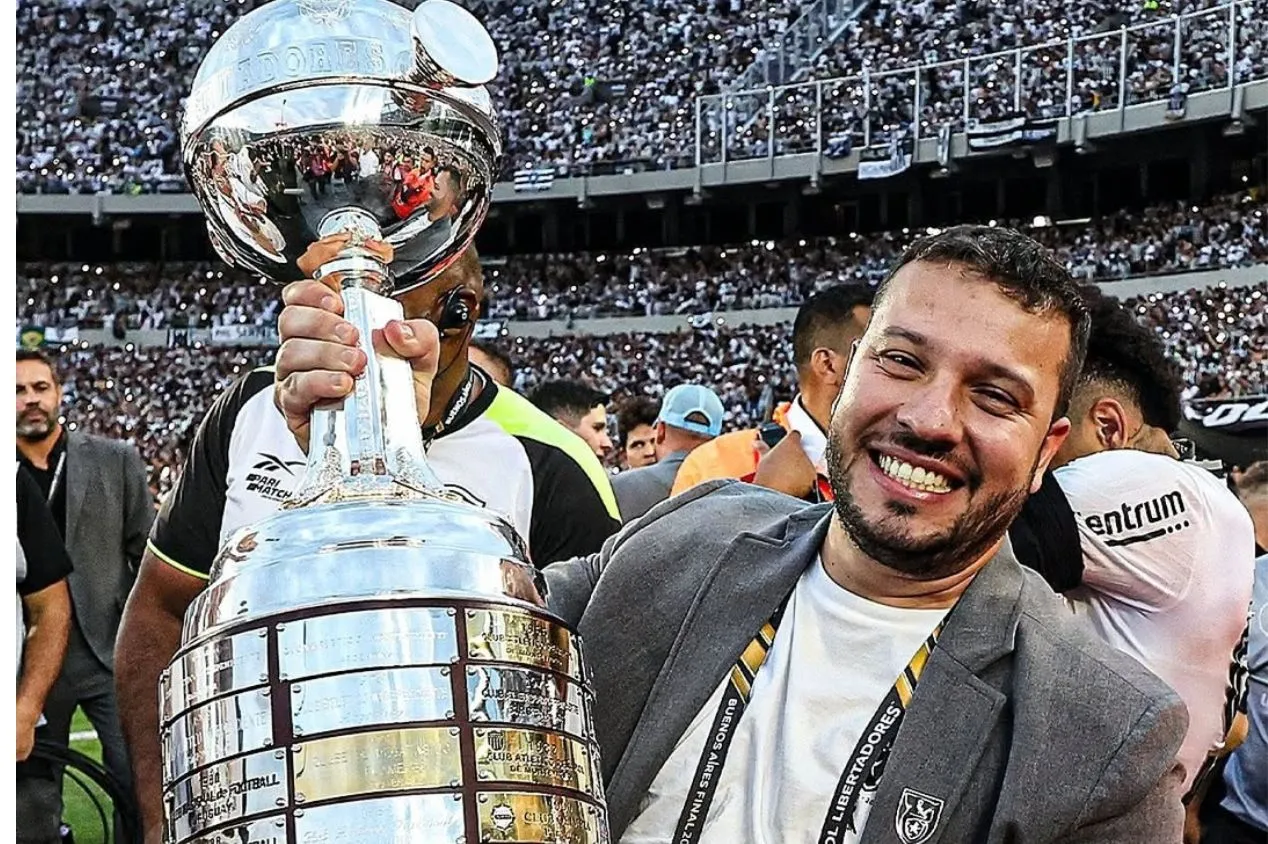 Dirigentes da SAF do Botafogo sofrem ameaças após vazamento de telefones