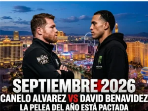 Foto de perfil de Canelo Alvarez e David Benavidez com o horizonte de Las Vegas ao fundo, indicando o avanço do contrato para setembro de 2026.