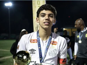 Felipe Rafael é destaque em jornal da Espanha