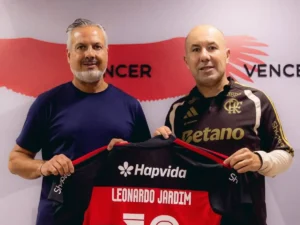 “Novo rumo”: Flamengo anuncia Leonardo Jardim até 2027