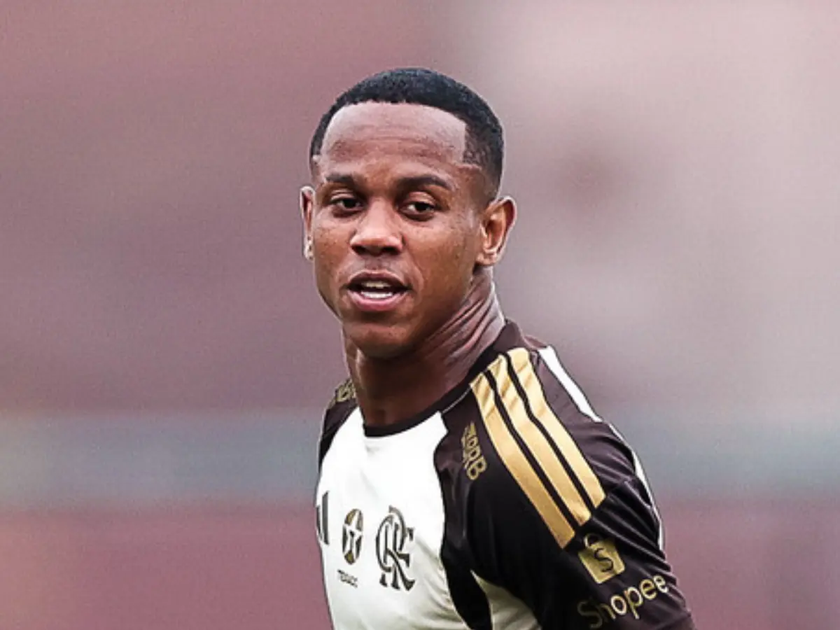 Wallace Yan - Flamengo