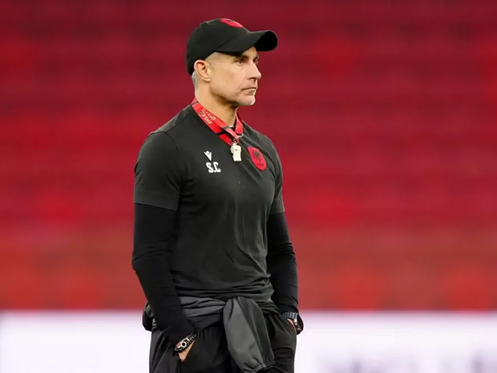 Albânia de Sylvinho é eliminada, e Copa do Mundo pode ficar sem técnicos brasileiros pela primeira vez