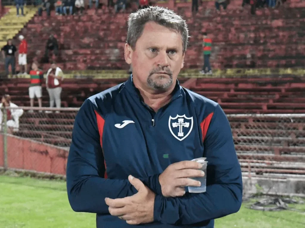 Fábio Matias é o novo técnico Chapecoense; saiba detalhes