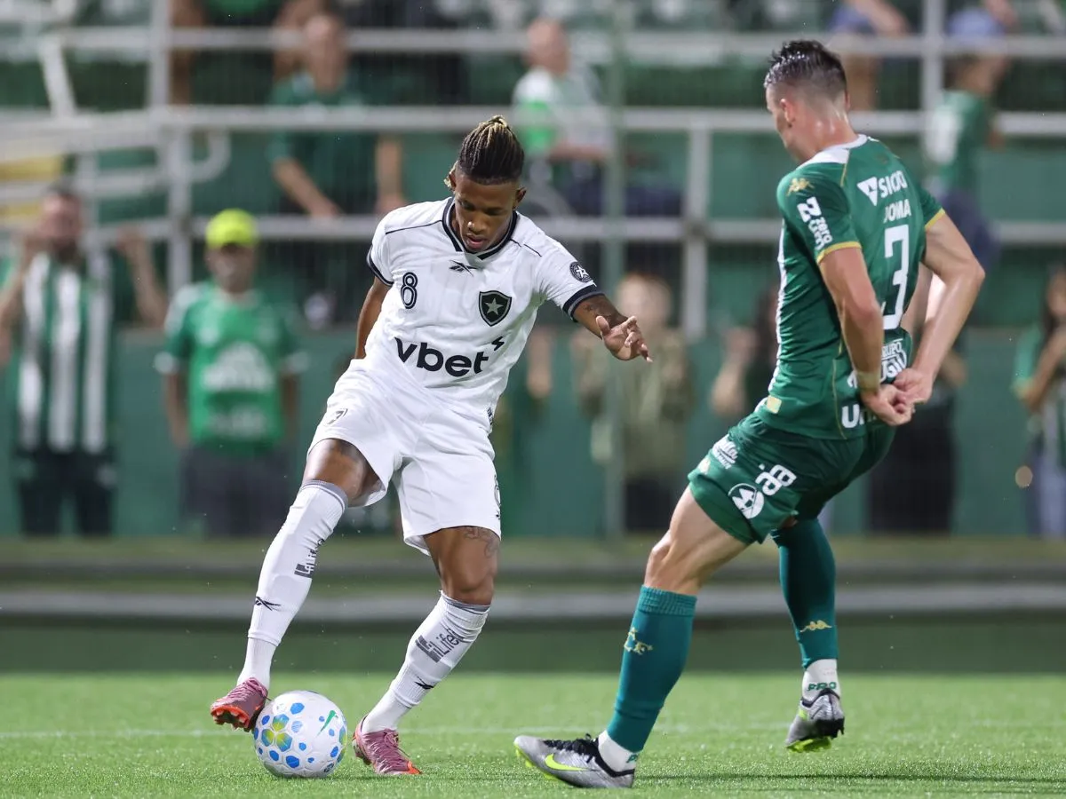 Botafogo x Chapecoense: veja as escalações oficiais