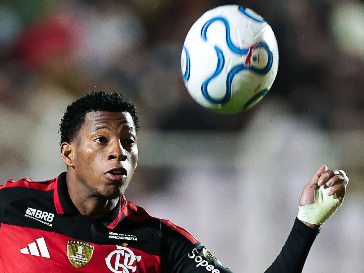 Pior em campo? Veja números de Gonzalo Plata na vitória do Flamengo sobre o Cusco FC