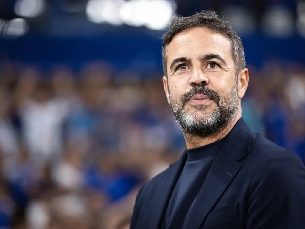 Artur Jorge vê cruzeiro vencer fora de casa