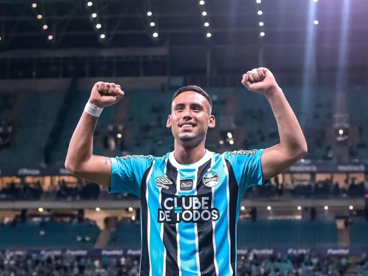 Sporting monitora Erick Noriega, e Grêmio aguarda proposta por volante titular