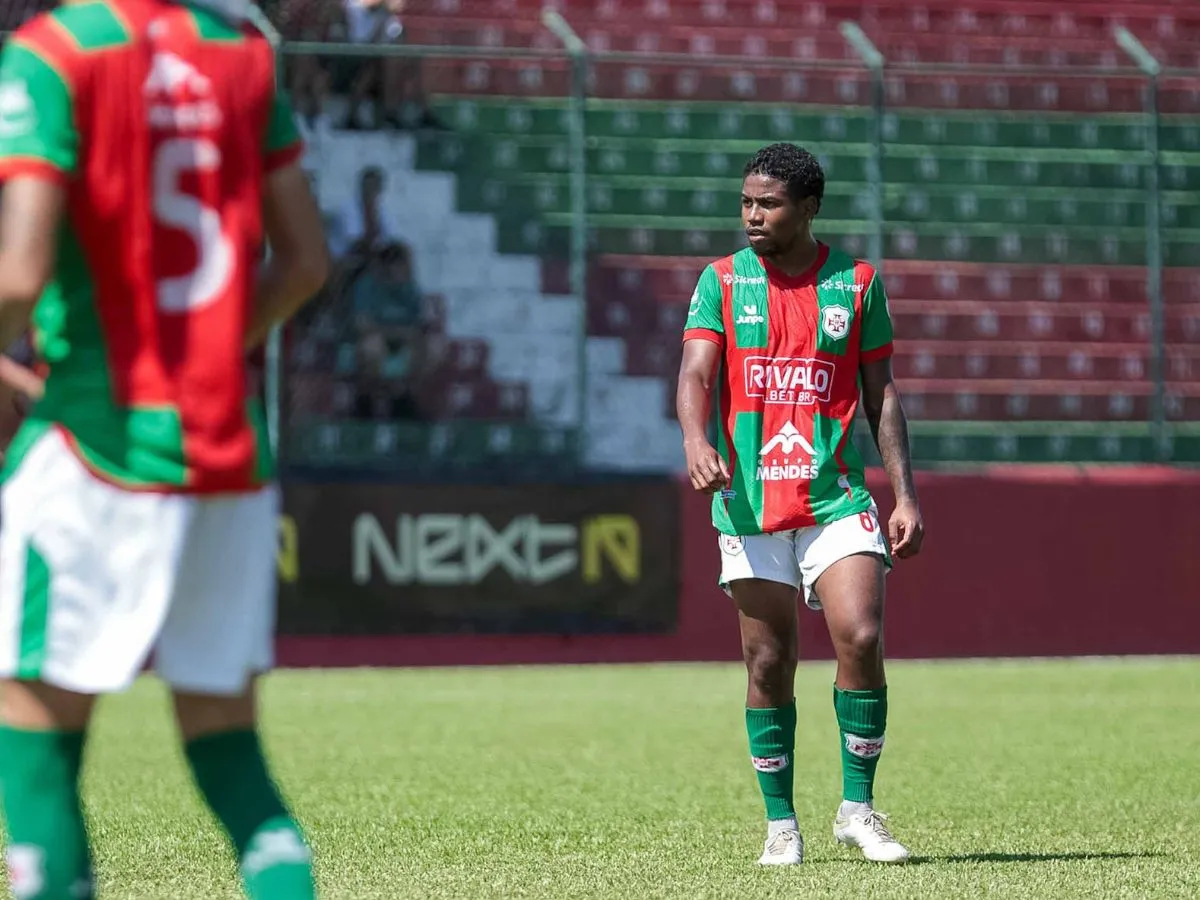 Portuguesa Santista vence nos pênaltis e avança à semifinal da Série A3