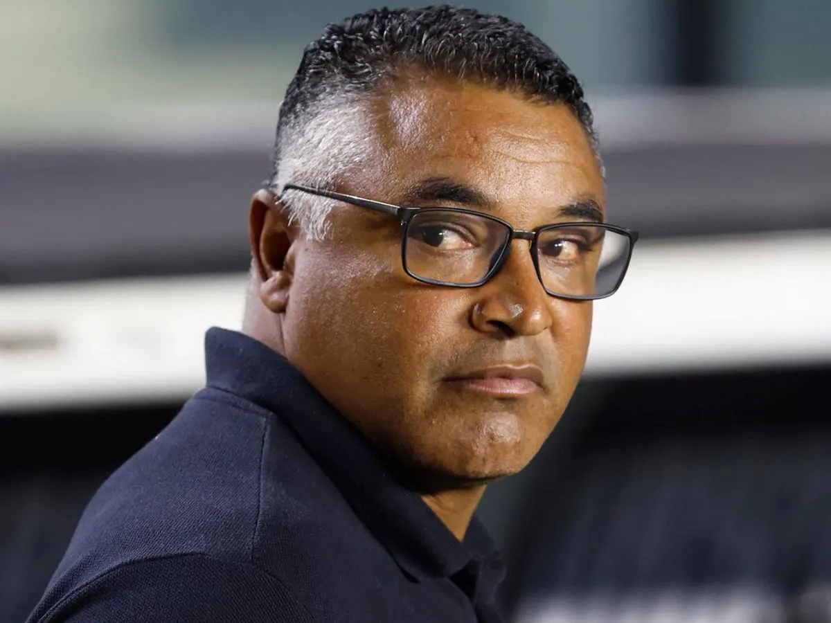 Roger Machado valoriza estratégia e vê São Paulo mais sólido após vitória sobre o Mirassol