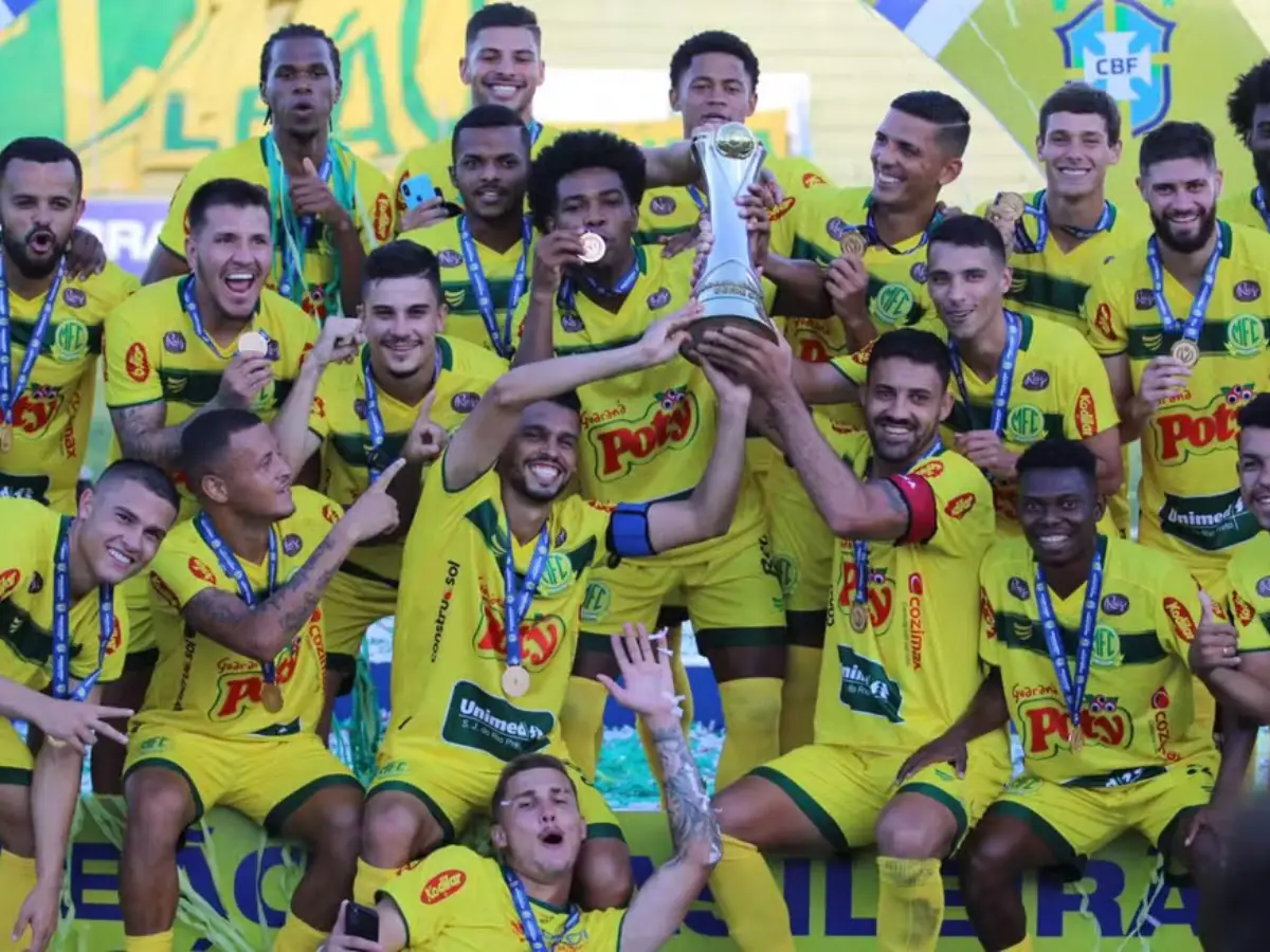 Mirassol faz história e estreia em competição internacional contra o Lanús na Libertadores