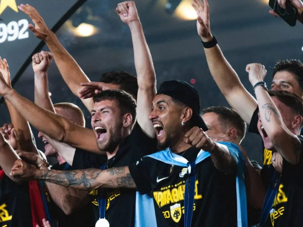 Vasco e Atlético-MG: Veja o que sabemos sobre o interesse dos clubes em Roberto Pereyra, do AEK