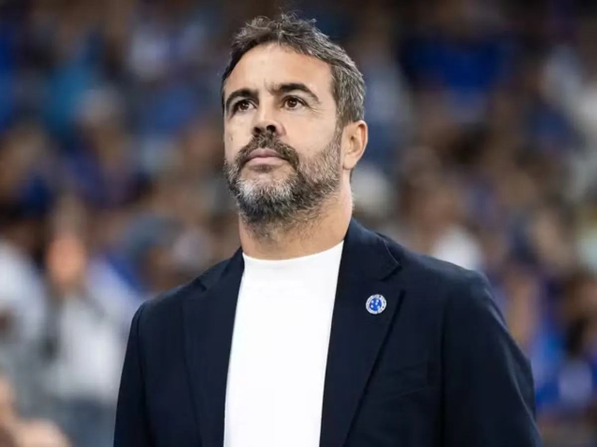 Artur Jorge valoriza classificação do Cruzeiro, explica mudanças e admite sofrimento no fim