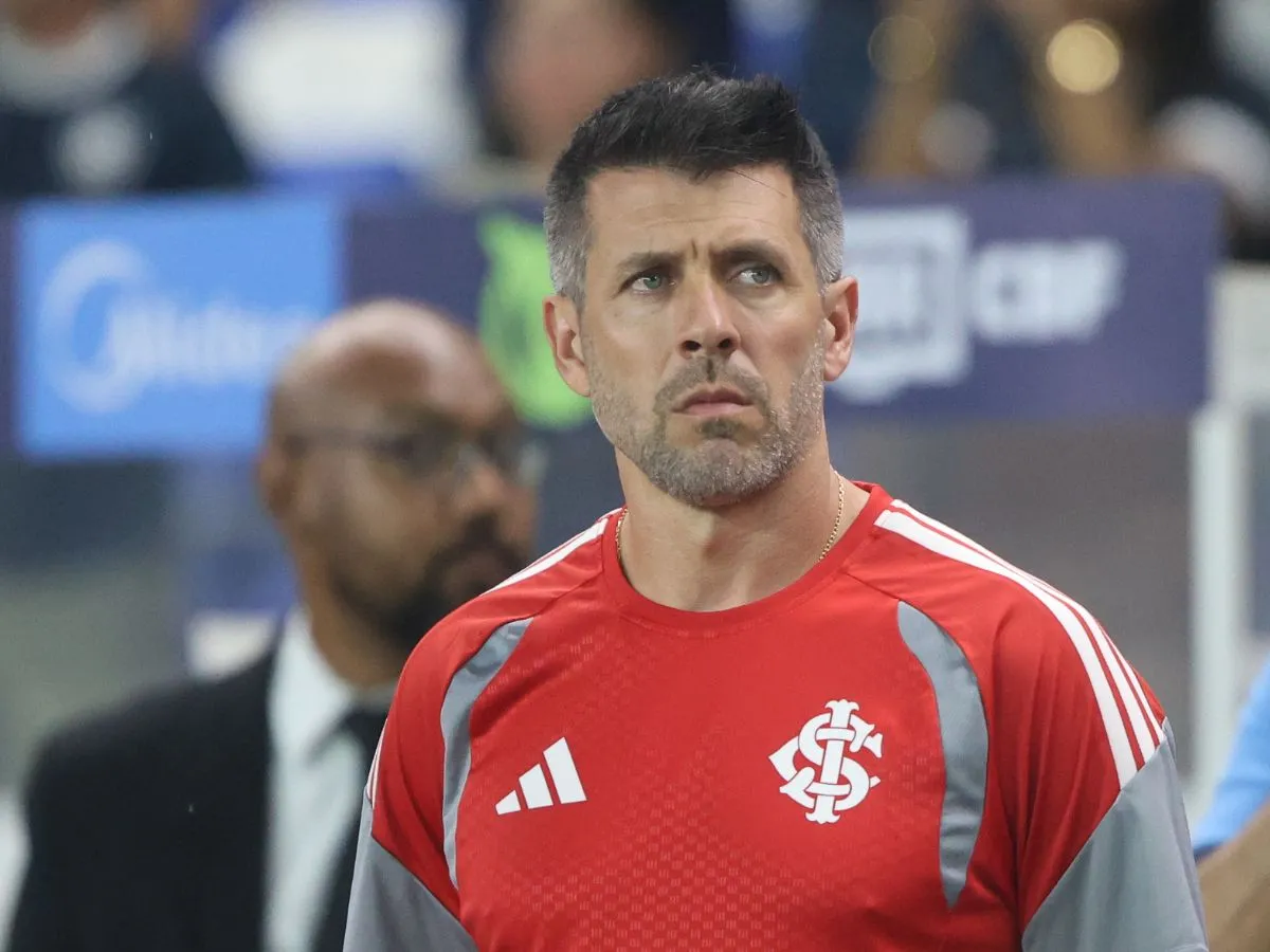 Paulo Pezzolano pode ser demitido do Internacional
