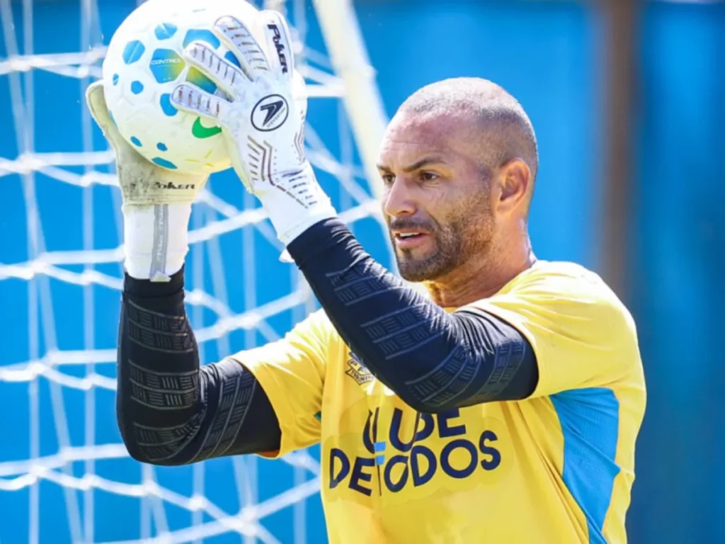 Weverton viveu grande manhã