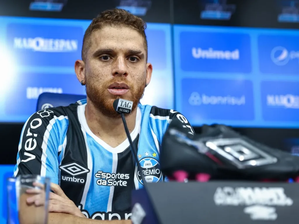 Gustavo Cuéllar cobra Grêmio na Justiça após atraso em acordo de rescisão; saiba valor