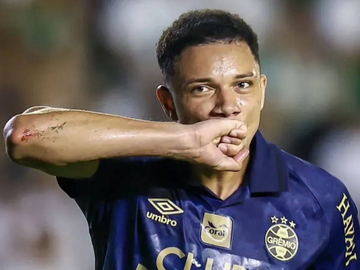 Fiorentina faz proposta por Viery, mas Grêmio rejeita primeira investida pelo zagueiro; saiba detalhes