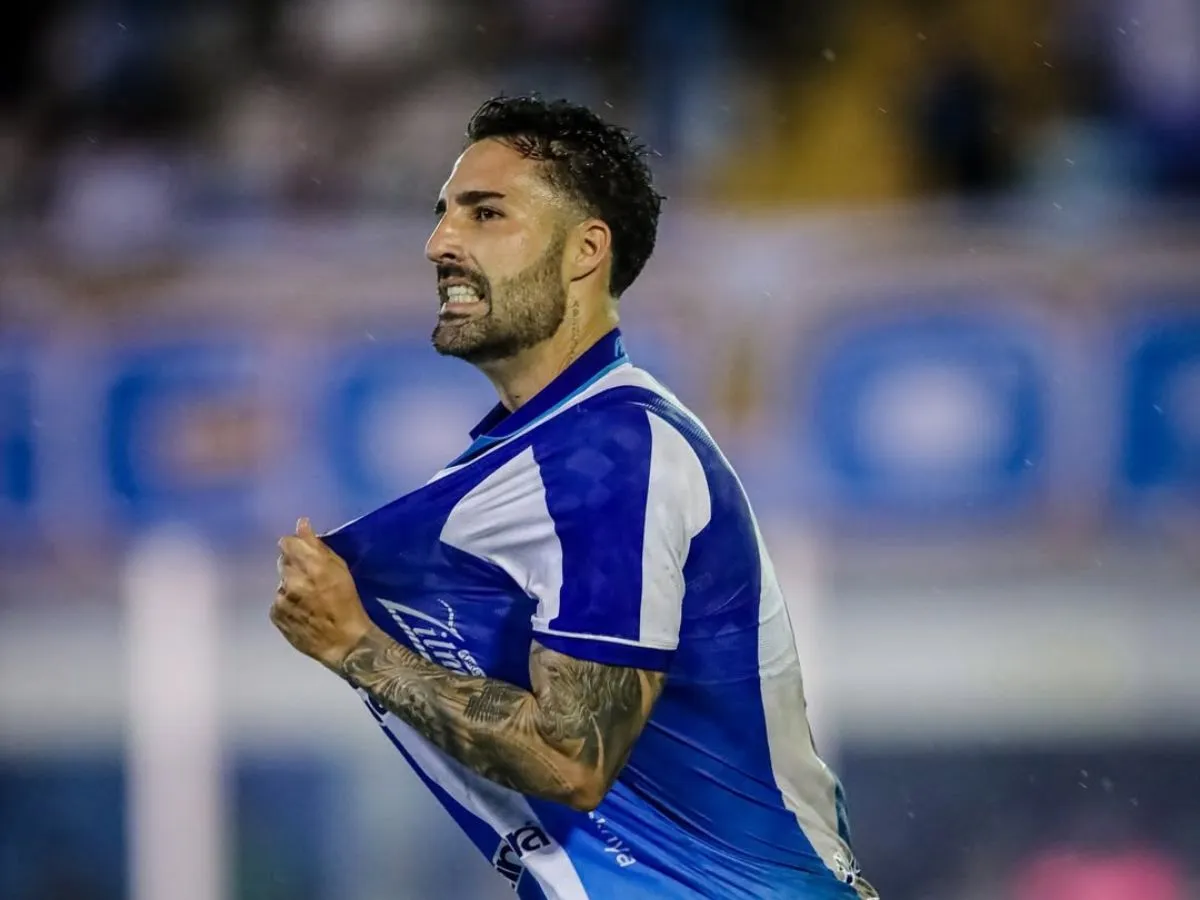 Ítalo Carvalho vive temporada mais decisiva da carreira e vira esperança do Paysandu no Brasileirão Série C