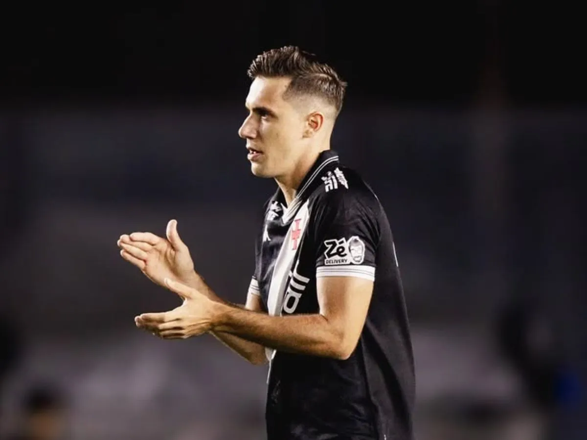 Lucas Piton busca retomada no Vasco após perder espaço em 2026