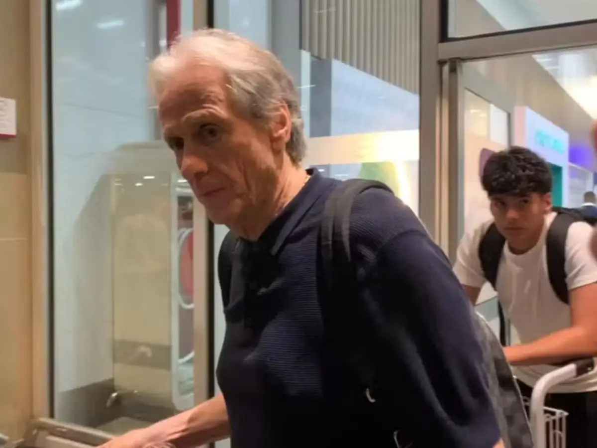 Jorge Jesus já está no Rio de Janeiro