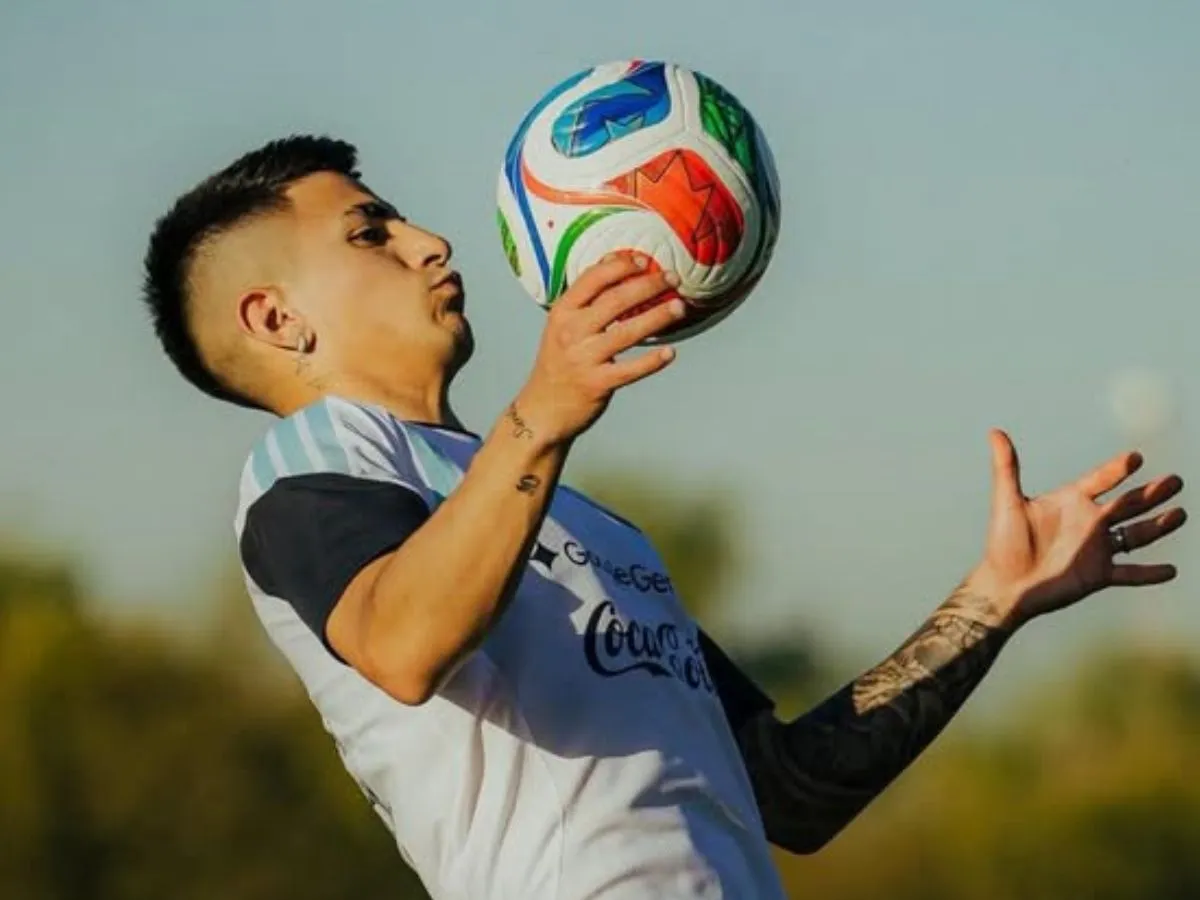 Atlético de Madrid estabelece valor para negociar Thiago Almada; Flamengo, Palmeiras e River Plate monitoram situação