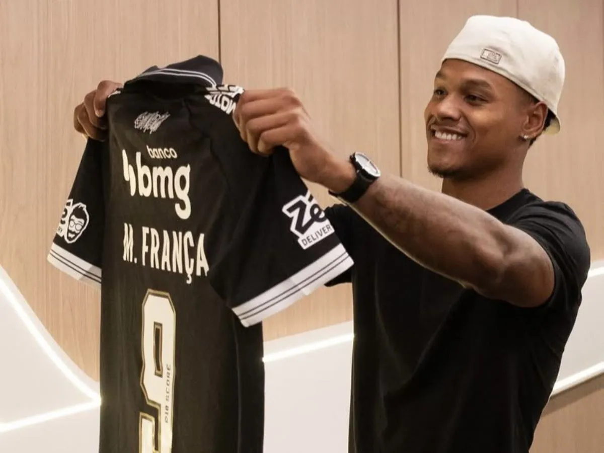 Vasco devolve Matheus França ao Crystal Palace e faz economia milionária; saiba valor
