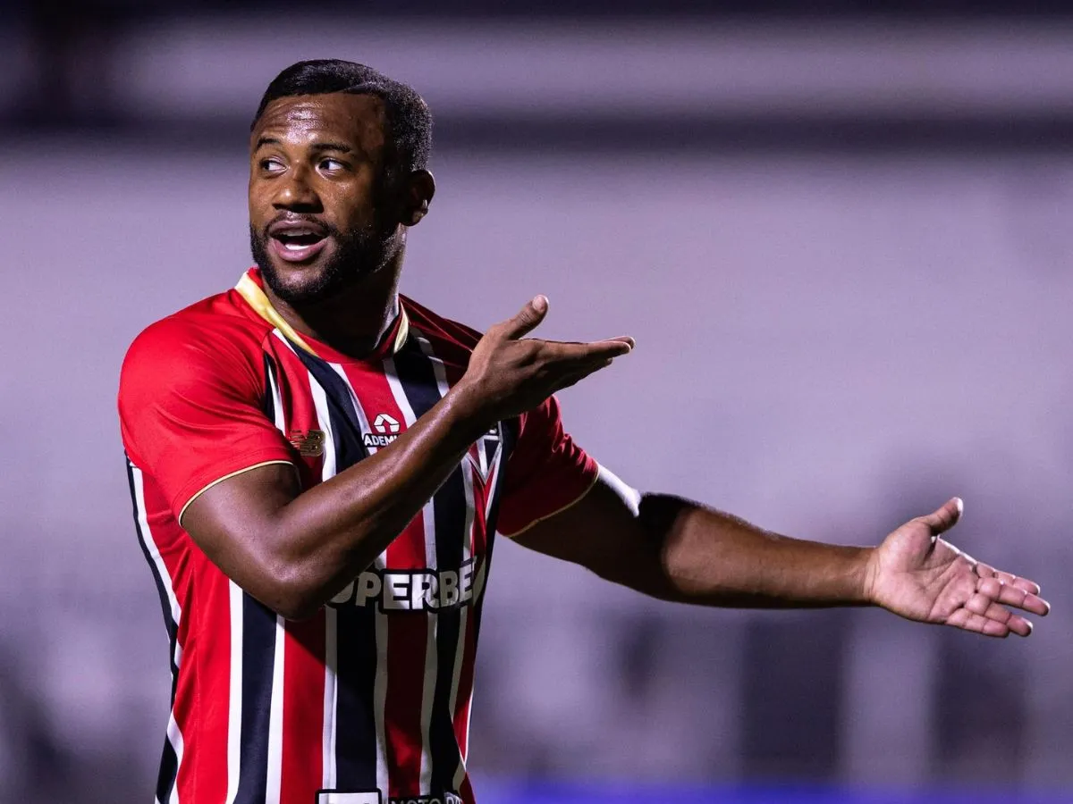 Fortaleza entra na disputa por Luan Santos após volante ser liberado pelo São Paulo; saiba detalhes