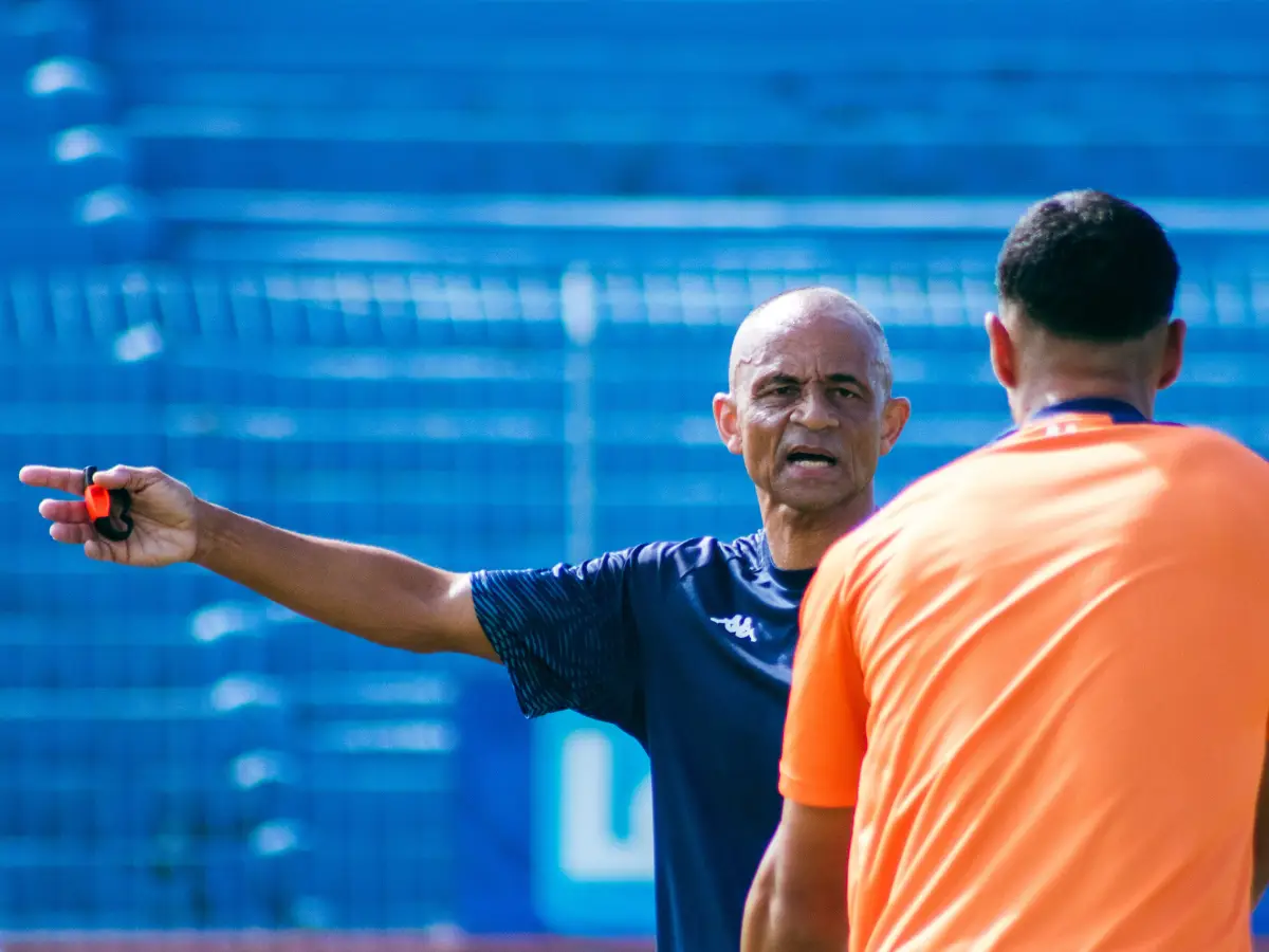 Edson Souza reestreia pelo Olaria