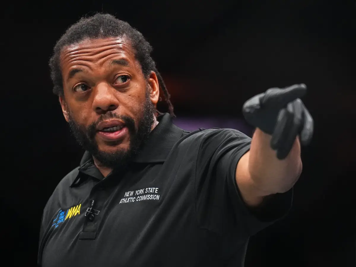 Desgaste de Herb Dean após decisões polêmicas e a blindagem de Dana White