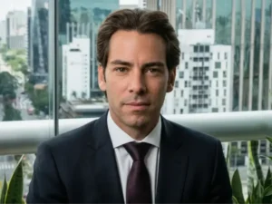 Marcos Lamacchia encaminha compra do Vasco