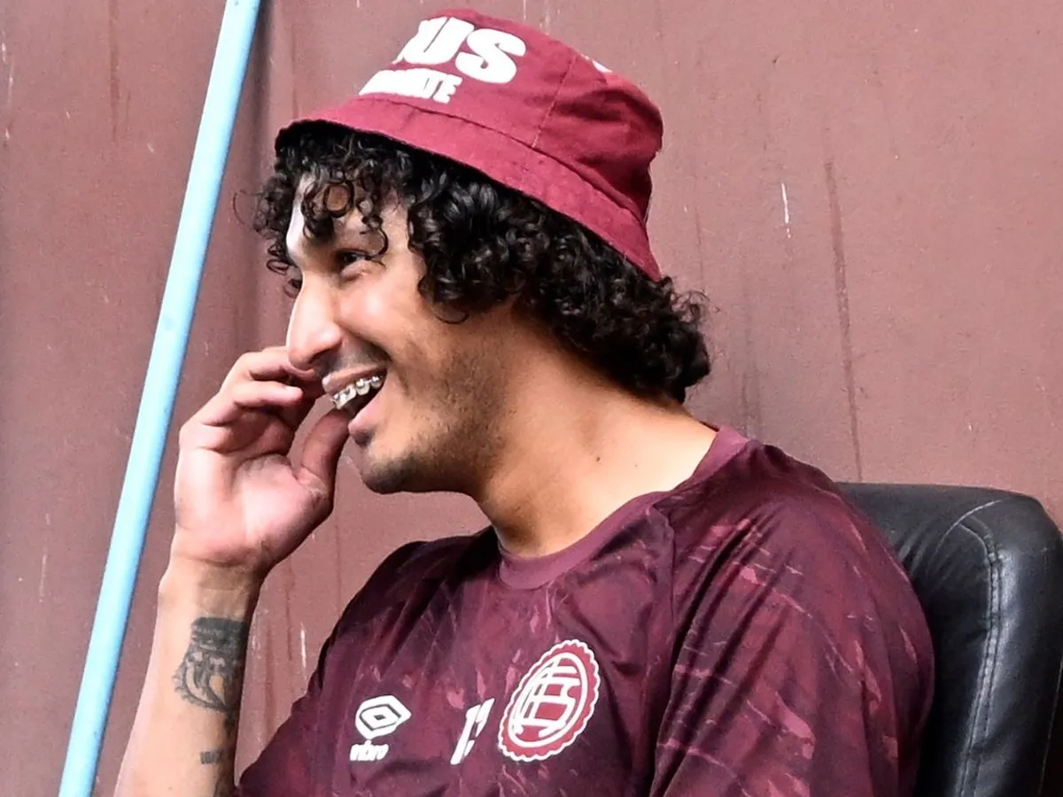 José María Canale no São Paulo? Tricolor faz sondagem por zagueiro do Lanús