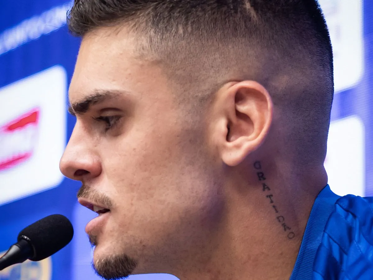 Gabriel Pec passa por cirurgia e desfalca o Cruzeiro
