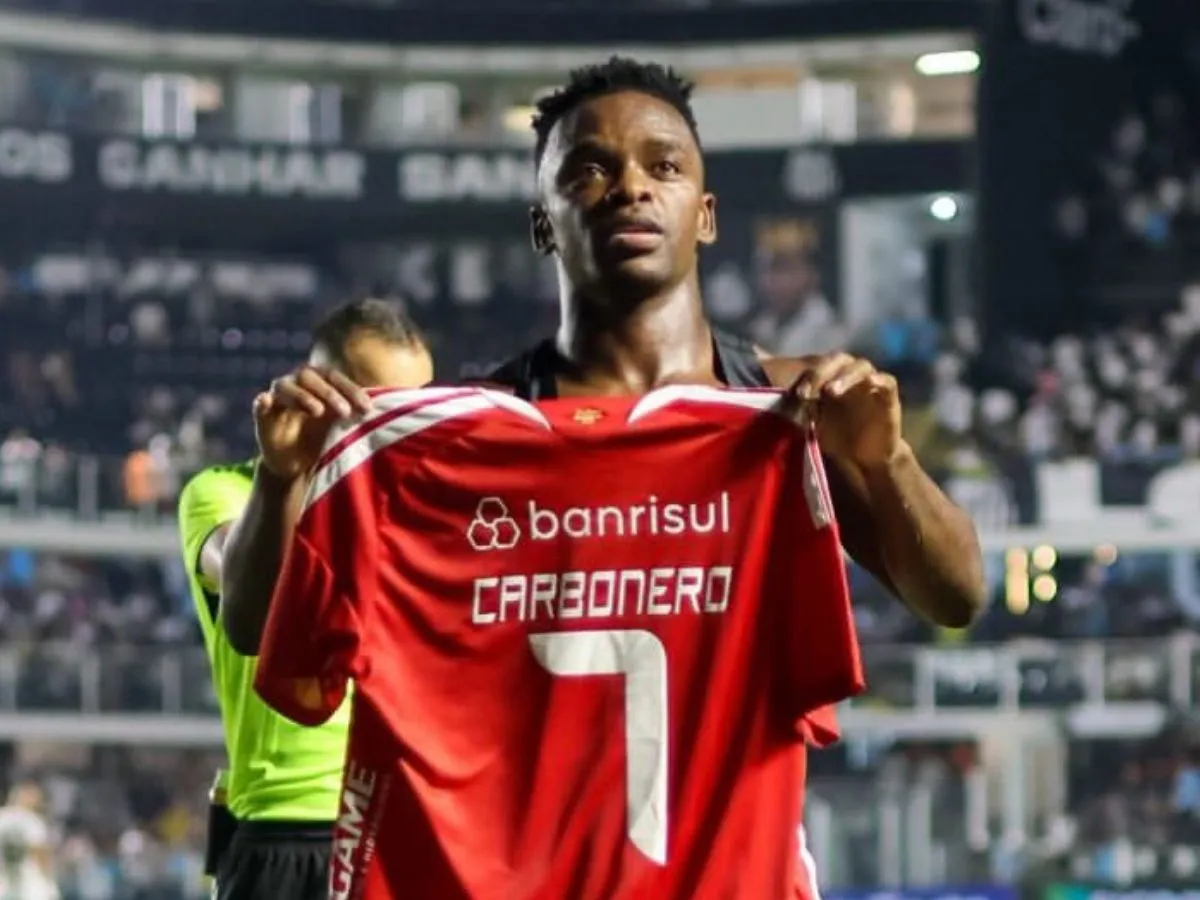 FK Krasnodar mira Johan Carbonero, e Internacional aguarda proposta pelo atacante