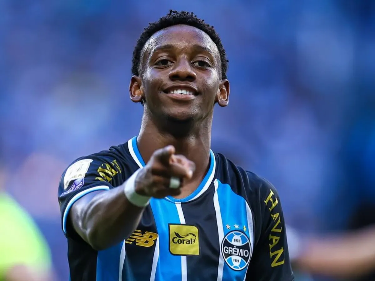 Gabriel Mec lidera lista dos jogadores mais valiosos do Grêmio; veja ranking