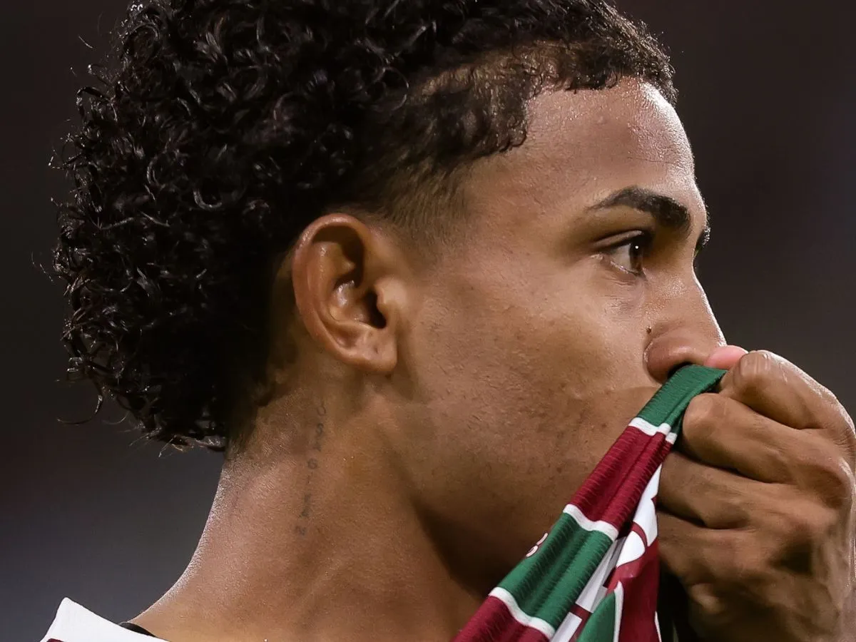 Venda de John Kennedy à Lazio não renderá valor integral ao Fluminense; entenda o motivo