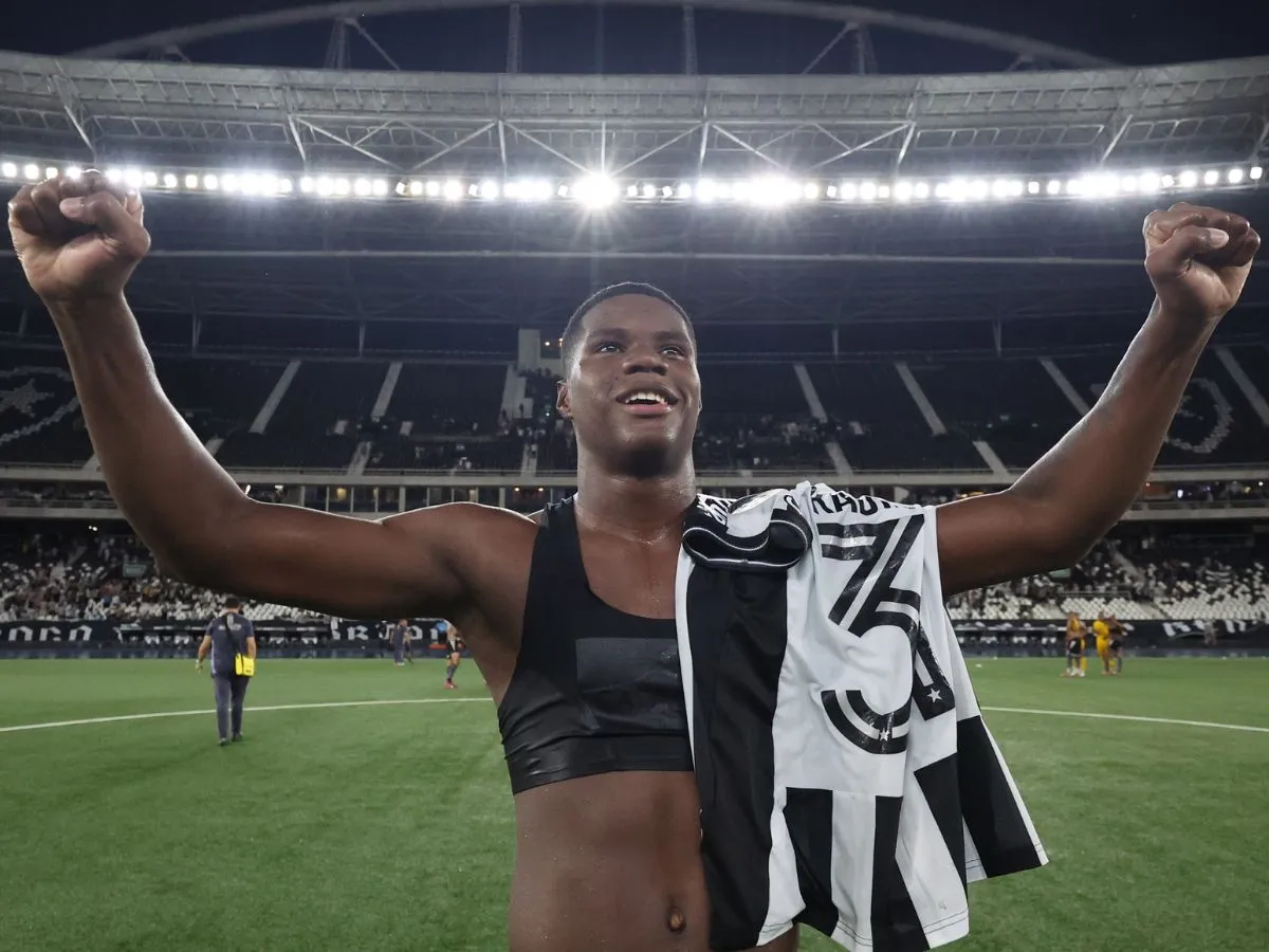 Por que o Botafogo vetou a convocação de Kadir Barría para a seleção do Panamá? Entenda