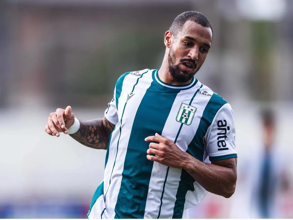 Botafogo encaminha contratação de zagueiro do Racing-URU; saiba detalhes